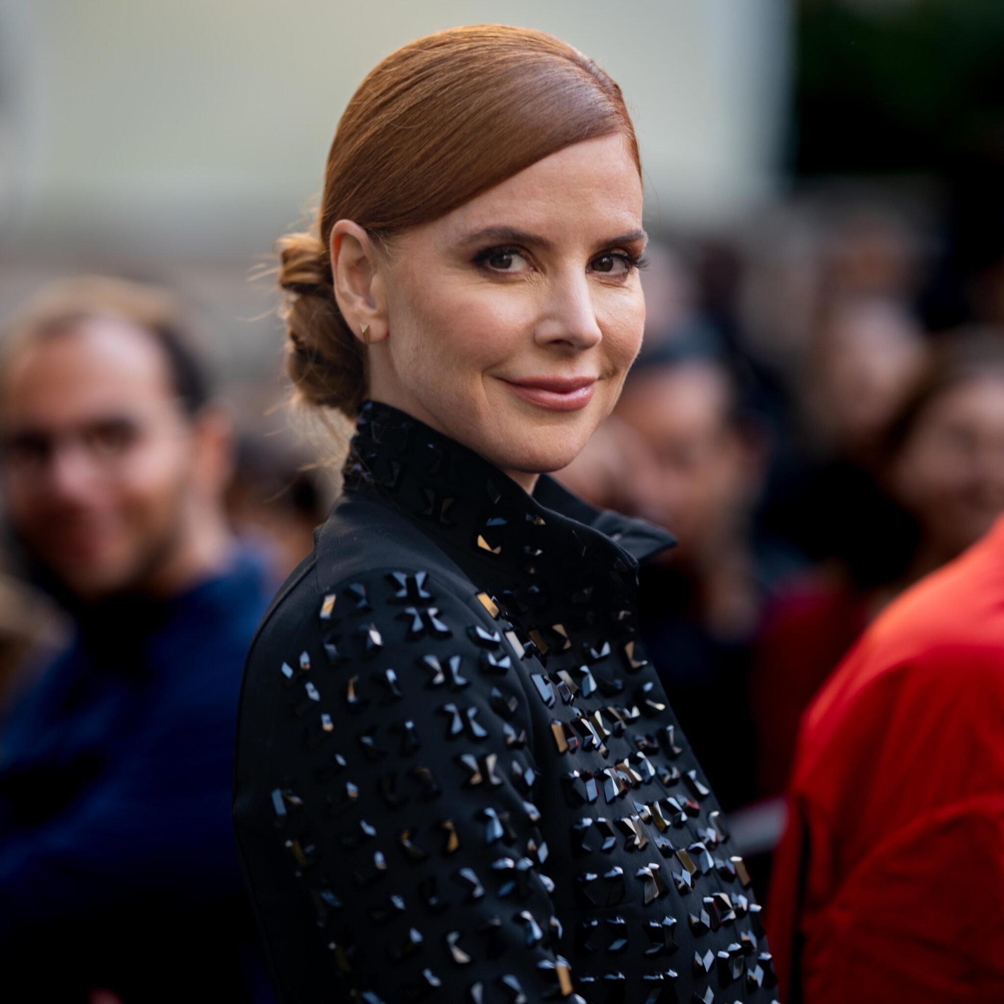 Sarah Rafferty Street Style Before Akris Paris Fashion Week SS23 ...