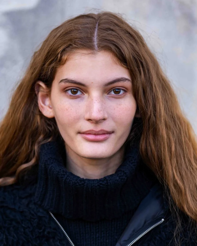 Brazilian Model Larissa Moraes after Chloe FW25 show during Paris Fashion Week.
.
.
.
.
.
.
.
.
#pfw #parisfashionweek #fashionweek #streetstyle #fw25 #mode #style #stylish #moda #parisianstyle #chloé #chloe #brazilian
